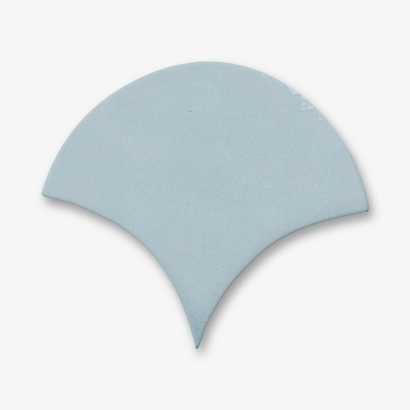 Moorish Pale Grey Creamic Scallop